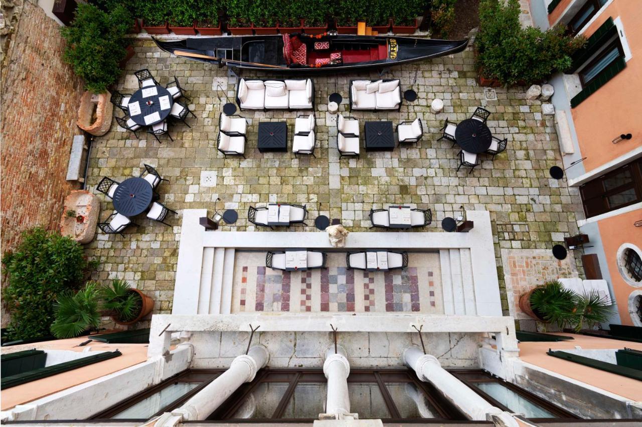 Radisson Collection Hotel, Palazzo Nani ヴェネツィア エクステリア 写真 The courtyard of the hotel
