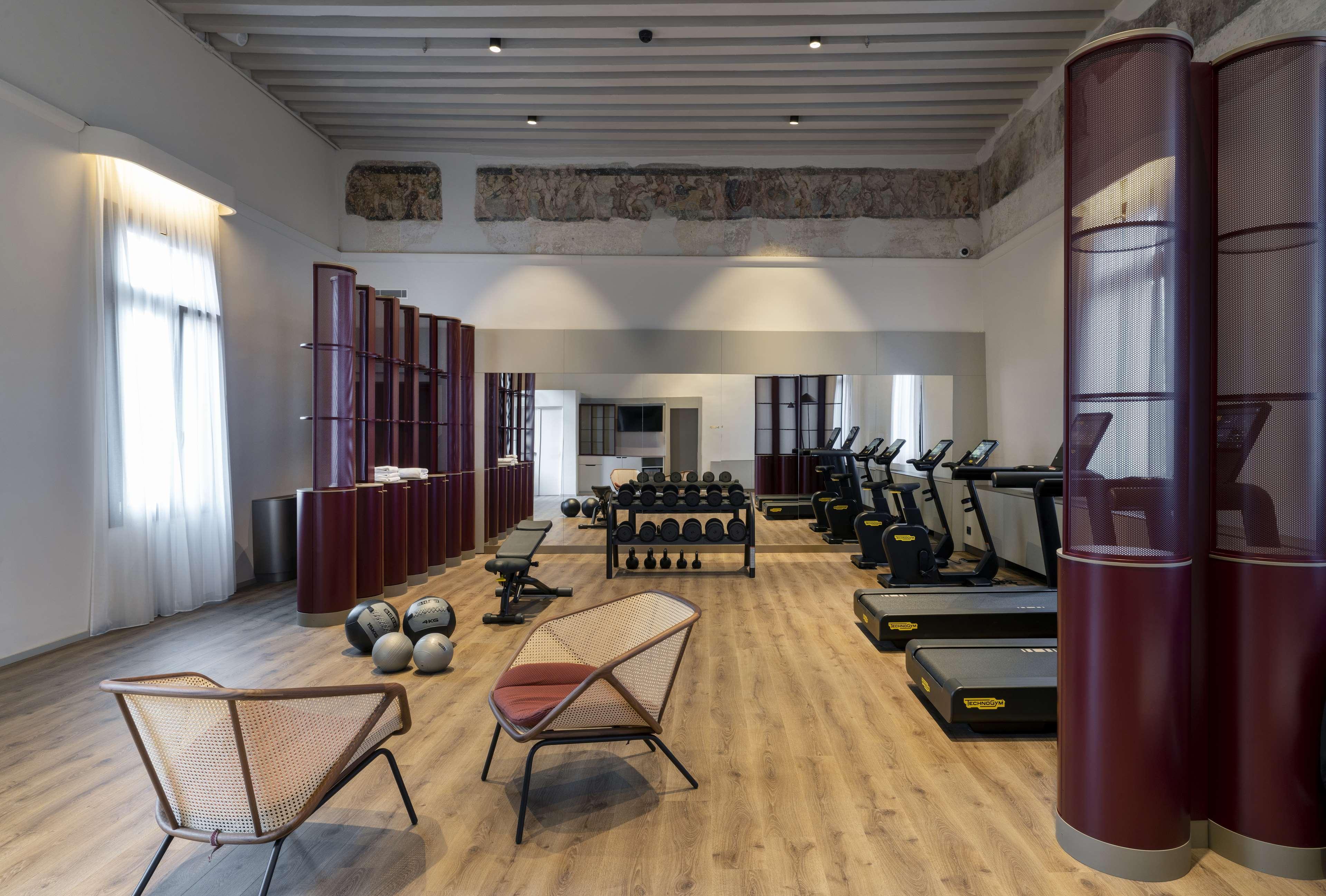 Radisson Collection Hotel, Palazzo Nani ヴェネツィア エクステリア 写真 The gym at the hotel